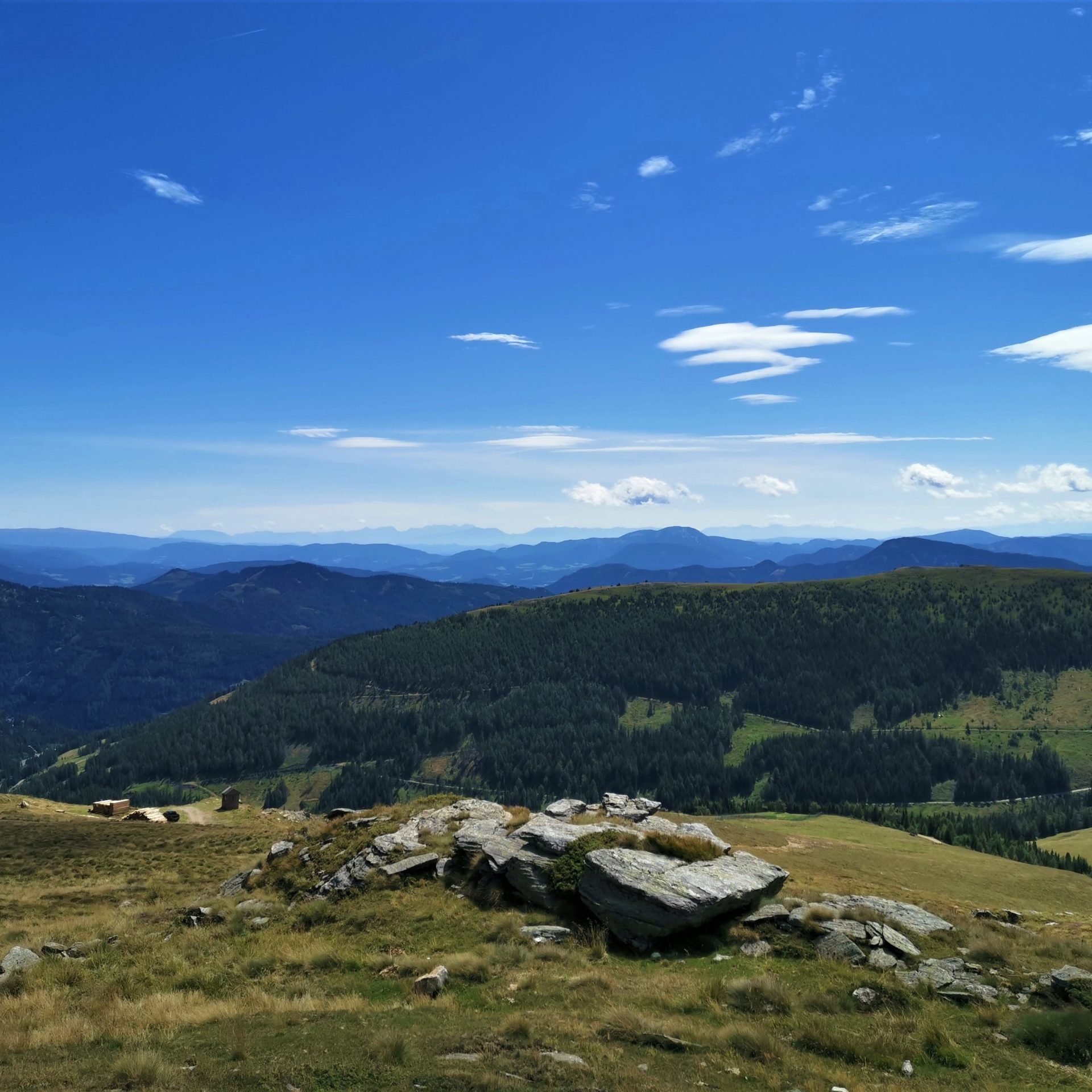 wandern berghütte österreich mieten